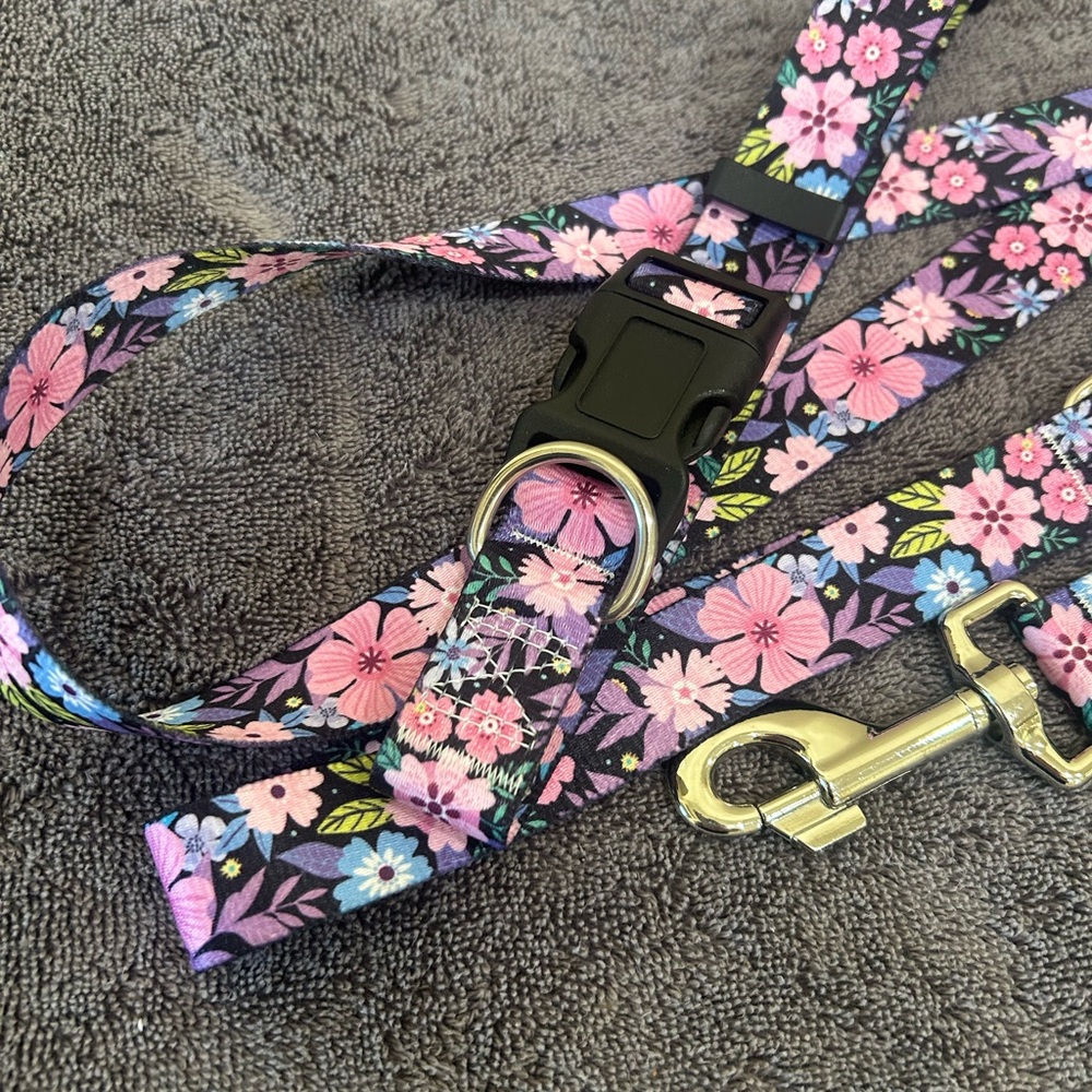 Floral Dog Collar & Leash Set with Pink and Purple Flowers